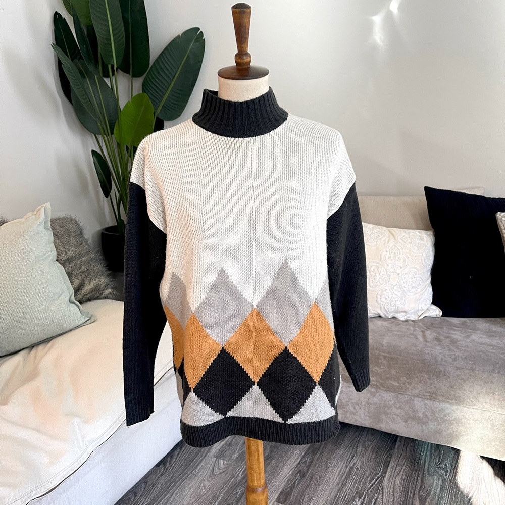 Knit sweater